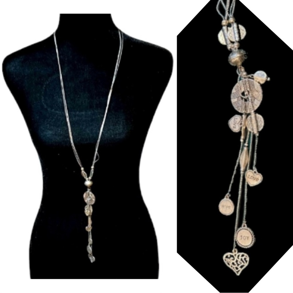 LIA SOPHIA Menagerie Matte Silver necklace!!!